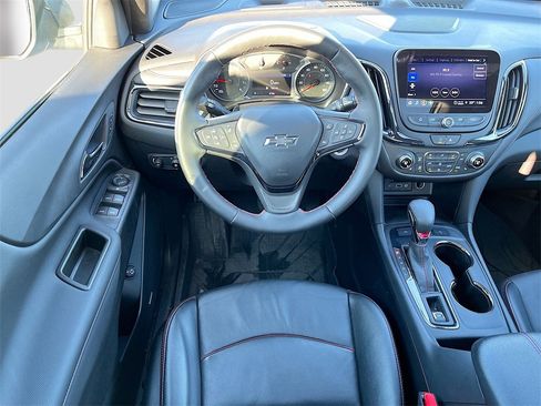 Used 2024 Chevrolet Equinox RS w/ RS Leather Package image 21