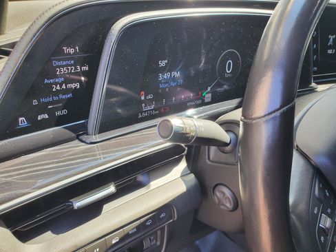 Used 2021 Cadillac Escalade Sport w/ Driver Assist Tech Package AWD/4WD image 44