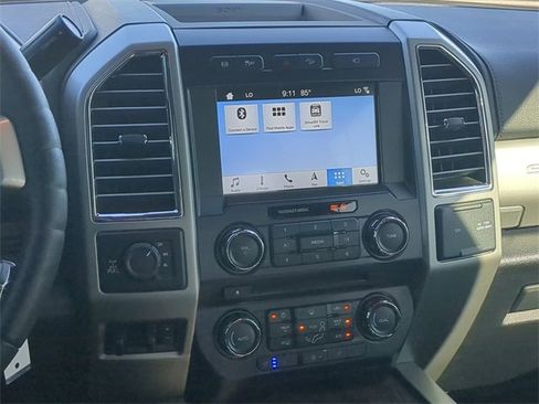 Used 2017 Ford F350 Lariat w/ FX4 4x4 Off Road Package image 7