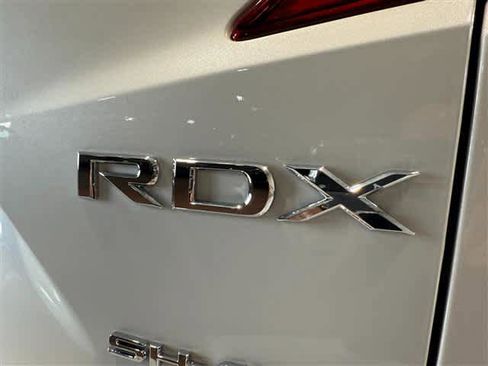 New 2026 Acura RDX SH-AWD image 5