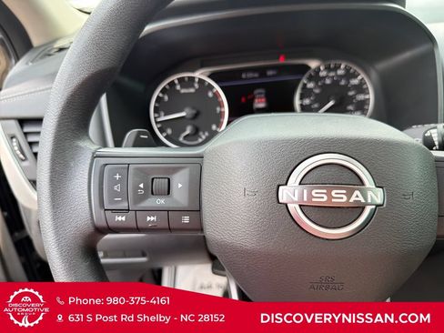 Certified 2025 Nissan Rogue S AWD/4WD image 22