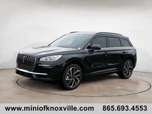 Used 2025 Lincoln Corsair Grand Touring w/ Equipment Group 301A image 7