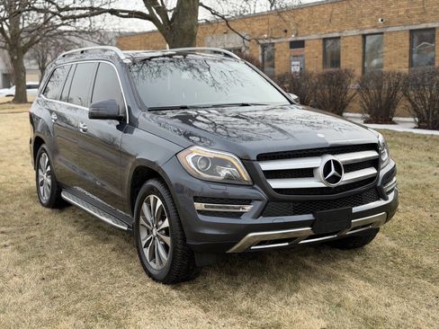 Used 2013 Mercedes-Benz GL 450 4MATIC image 2
