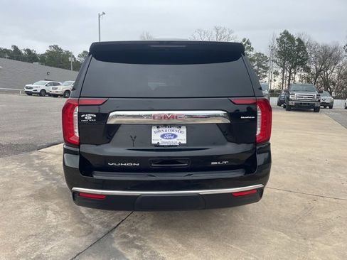 Used 2021 GMC Yukon XL SLT w/ SLT Premium Package image 6