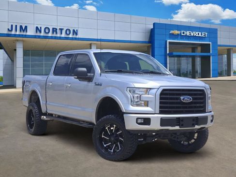 Used 2017 Ford F150 XLT w/ Equipment Group 302A Luxury AWD/4WD image 1