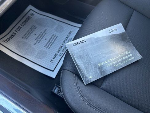 Certified 2025 GMC Sierra 1500 SLT w/ SLT Premium Plus Package image 6