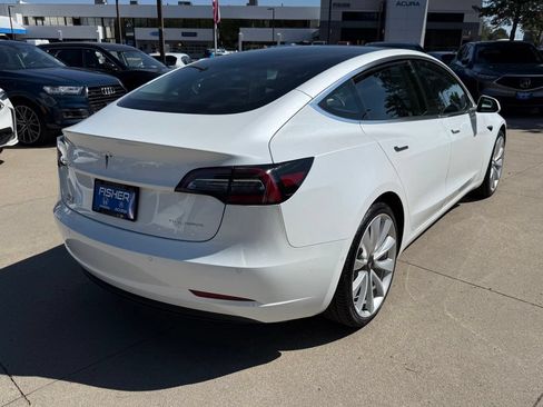 Used 2019 Tesla Model 3 Long Range AWD/4WD image 4