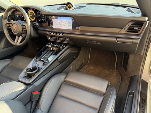 Certified 2024 Porsche 911 Carrera GTS image 23