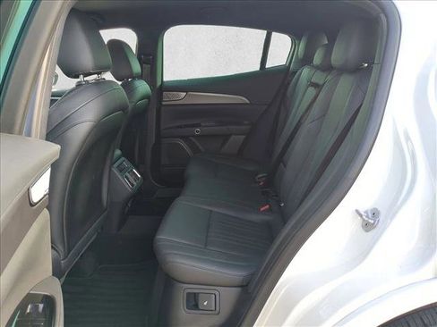 Used 2024 Maserati Grecale GT image 20