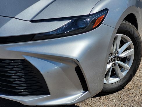 Used 2025 Toyota Camry LE FWD image 8
