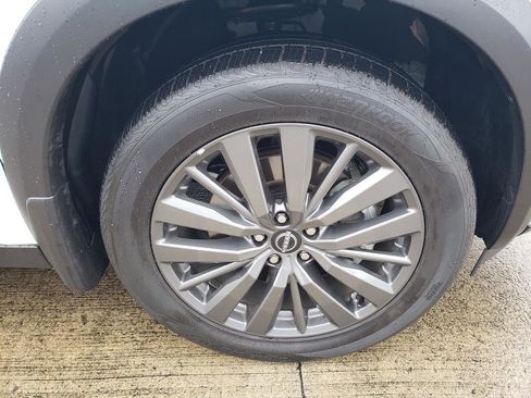 Certified 2025 Nissan Pathfinder SL w/ SL Premium Package image 45