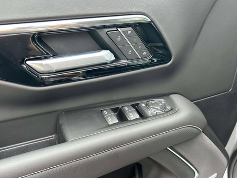 New 2026 Chevrolet Suburban Premier AWD/4WD image 20