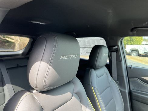 Used 2025 Chevrolet TrailBlazer ACTIV w/ Convenience Package image 30