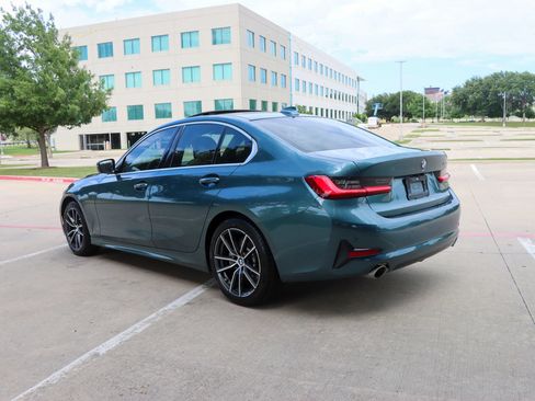 Used 2020 BMW 330i Sedan w/ Convenience Package RWD image 5