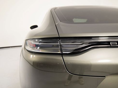 Certified 2023 Porsche Panamera Turbo S image 42