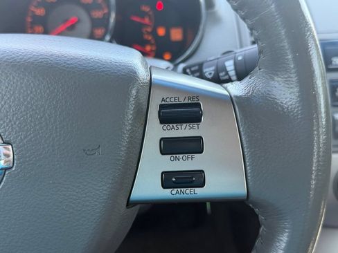Used 2005 Nissan Altima 2.5 S w/ (F01) Convenience Pkg FWD image 20