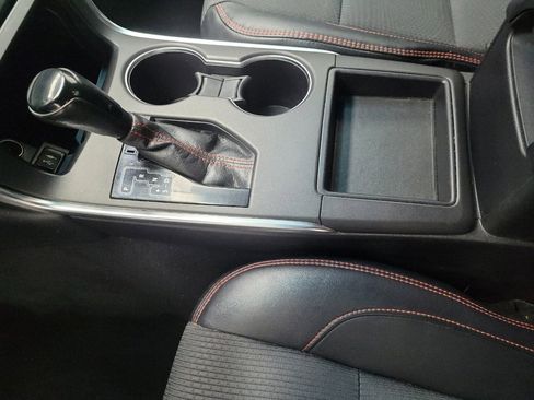 Used 2016 Toyota Camry SE w/ Moonroof Package image 26