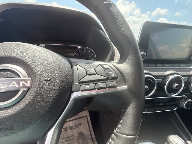 Used 2025 Nissan Sentra SV w/ All-Weather Package FWD image 21