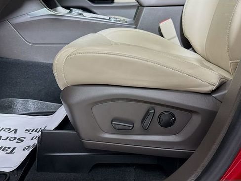 Used 2021 Ford Explorer Platinum w/ Equipment Group 601A image 21