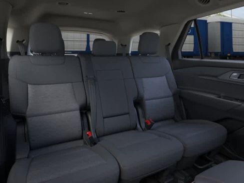 New 2026 Ford Explorer Active RWD image 11