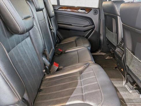 Used 2019 Mercedes-Benz GLS 450 4MATIC image 21