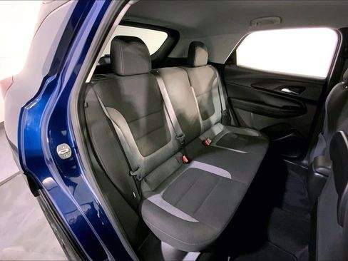 Used 2022 Chevrolet TrailBlazer LT AWD/4WD image 24