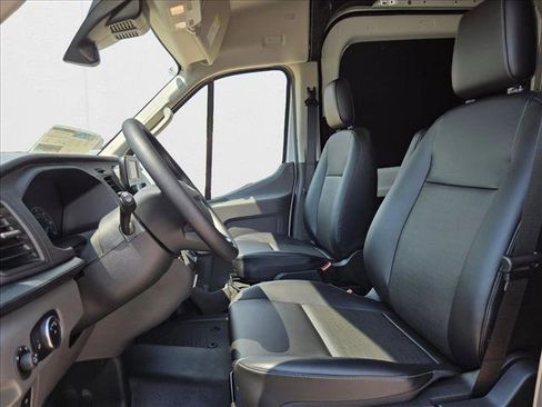 New 2025 Ford Transit 250 148 Medium Roof w/ Load Area Protection Package image 4