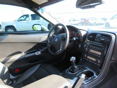 Used 2013 Chevrolet Corvette Coupe RWD image 17