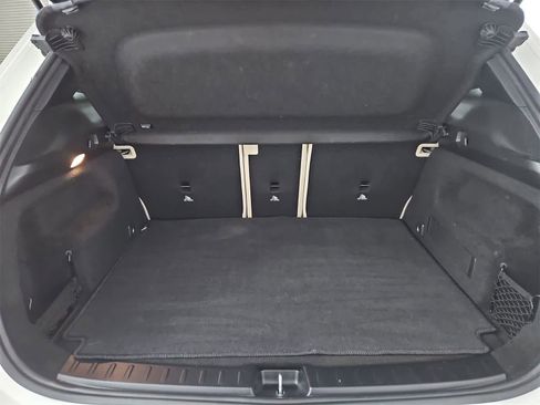 Used 2022 Mercedes-Benz GLA 250 4MATIC image 34