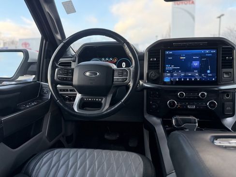 Used 2022 Ford F150 Limited image 21