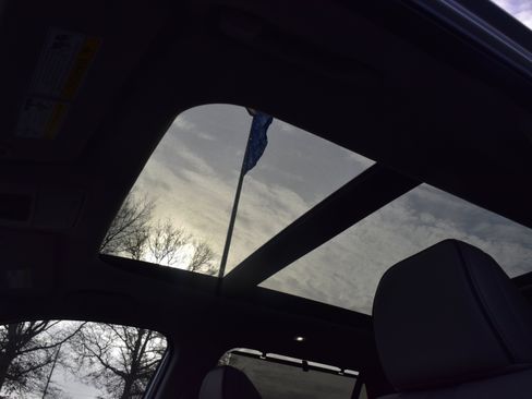 Certified 2023 Honda Pilot Elite image 17