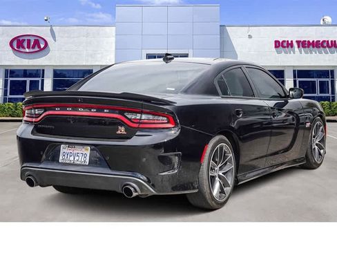 Used 2016 Dodge Charger R/T Scat Pack w/ Beats Audio Group image 4