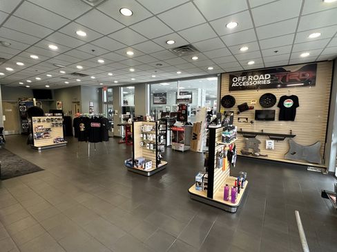 Used 2021 Toyota Camry SE image 33