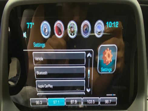 Used 2016 Chevrolet Camaro SS RWD image 27