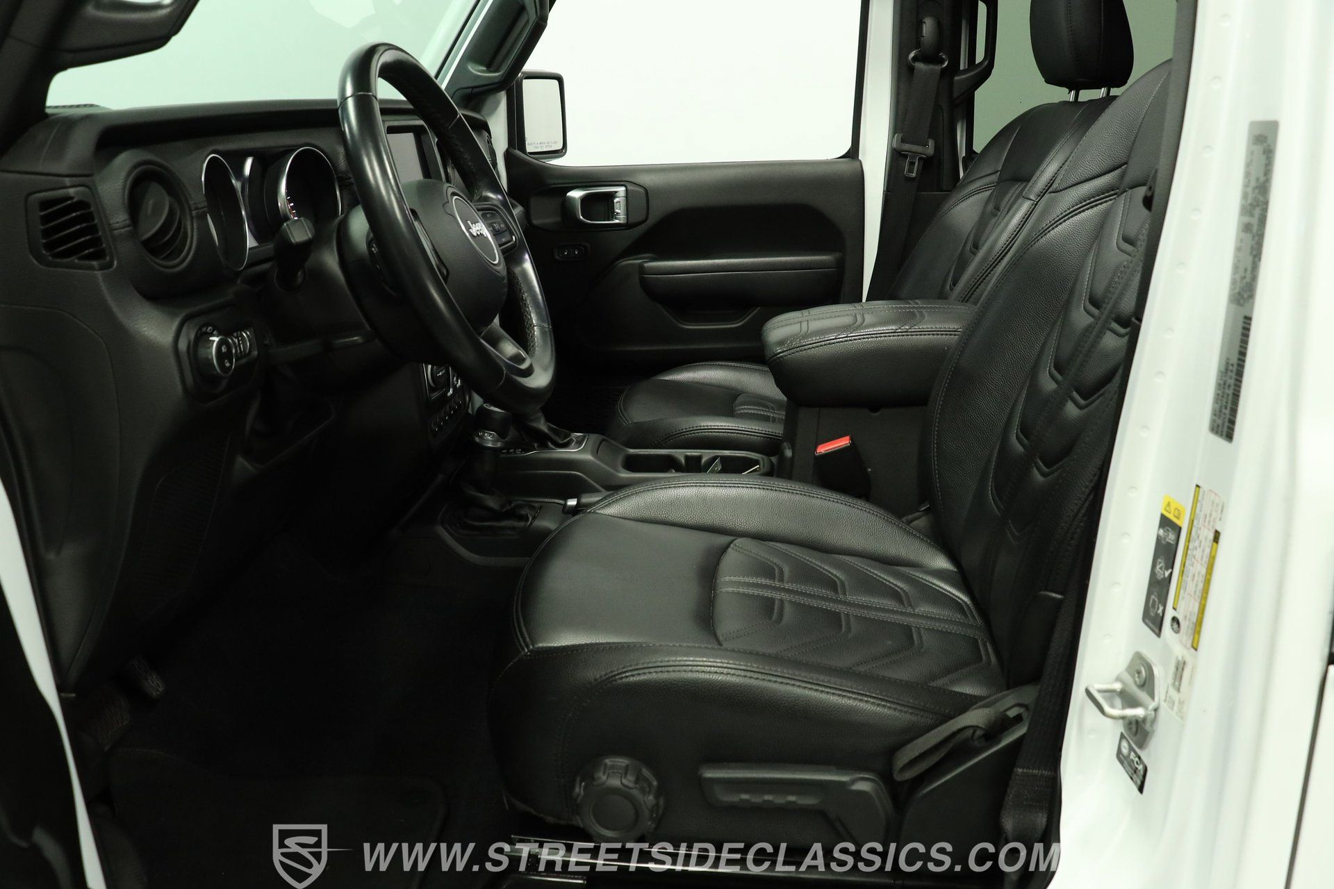 Used 2022 Jeep Gladiator Sport AWD/4WD image 36