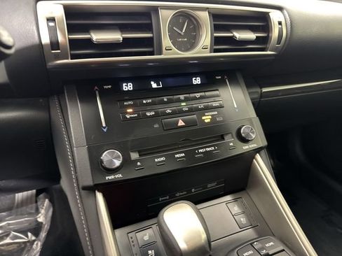 Used 2014 Lexus IS 250 AWD image 9
