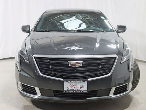 Used 2018 Cadillac XTS Vsport Platinum image 8