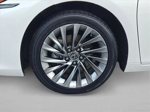 Used 2024 Lexus ES 300h Ultra Luxury FWD image 25