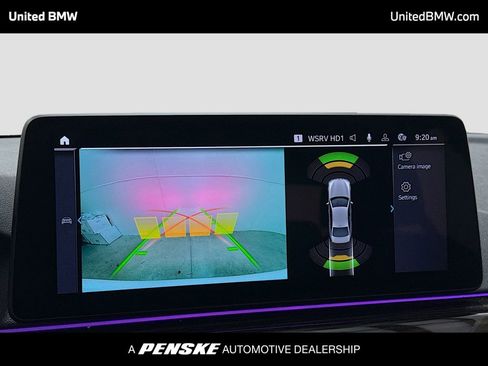 Used 2022 BMW 530e w/ Premium Package image 9