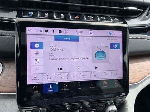 Certified 2022 Jeep Grand Cherokee Summit w/ Advanced Protech Group IV AWD/4WD image 29