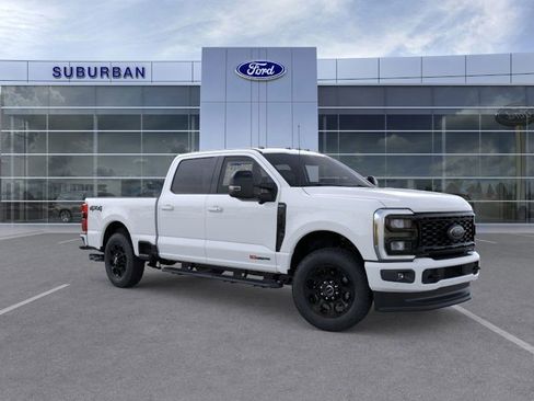 New 2026 Ford F250 Lariat w/ Black Appearance Package image 8