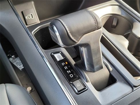 New 2025 Ford F150 Lightning Flash image 19