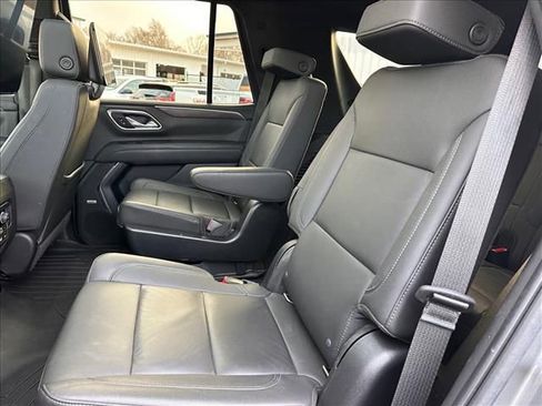 Used 2022 Chevrolet Tahoe LT w/ Luxury Package image 19