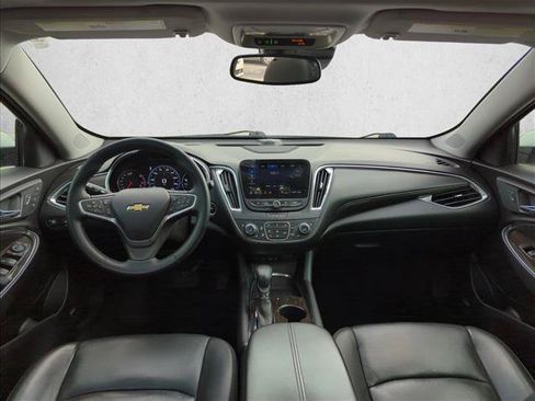Used 2023 Chevrolet Malibu LT FWD image 21