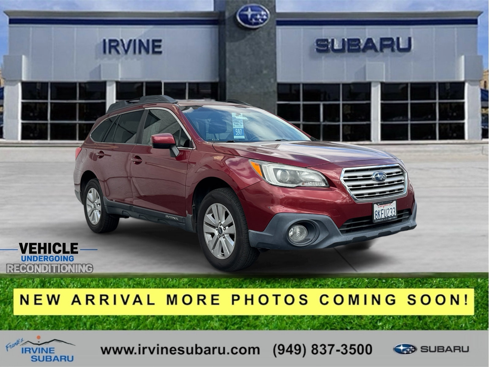 Used 2017 Subaru Outback 2.5i Premium AWD/4WD image 1