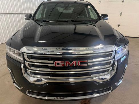 Used 2023 GMC Acadia SLE w/ Driver Convenience Package AWD/4WD image 3
