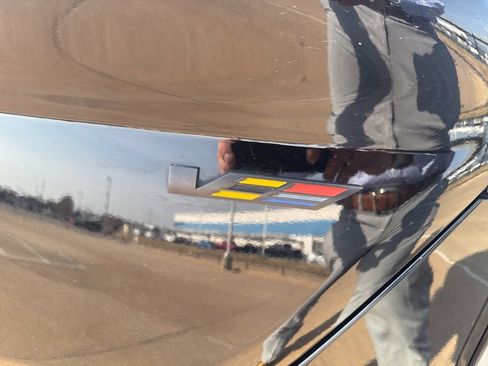 Used 2022 Cadillac CT4 V w/ Climate Package image 7