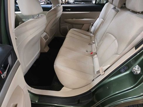 Used 2012 Subaru Outback 2.5i Premium w/ Popular Pkg 1B image 8