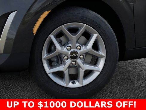 New 2025 Kia Soul LX image 9