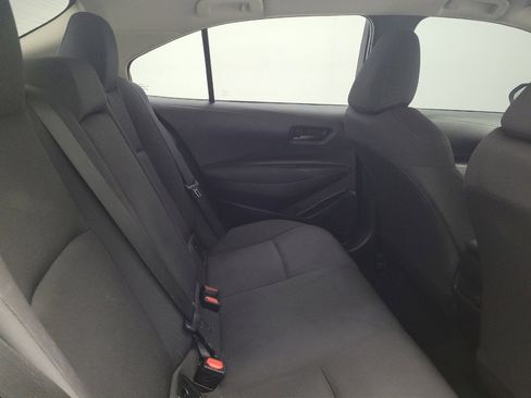 Used 2022 Toyota Corolla LE FWD image 19